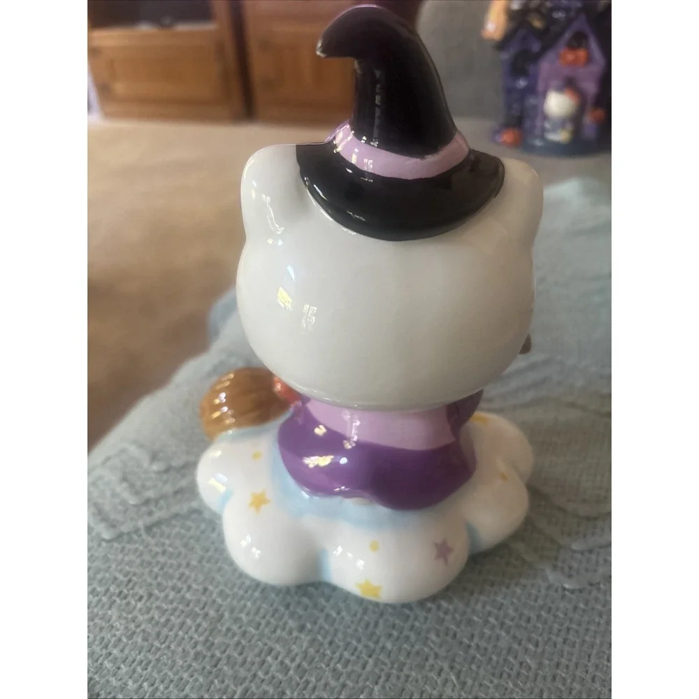 Hello Kitty Halloween Flying Witch Figurine Décor Broom Ceramic Blue Sky New